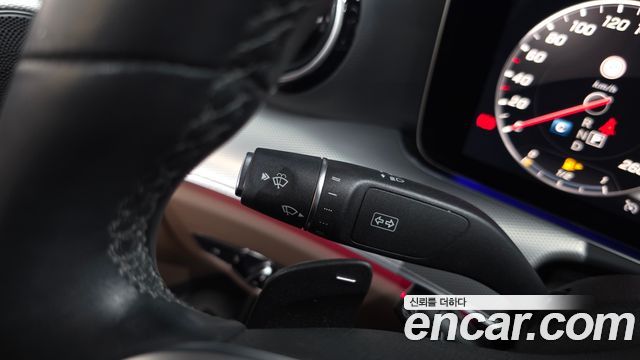 Mercedes-Benz E-Class 2020 — photo 33