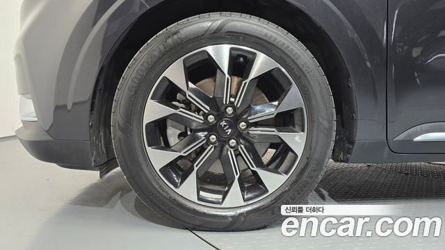 Kia Canival 2021 — photo 5
