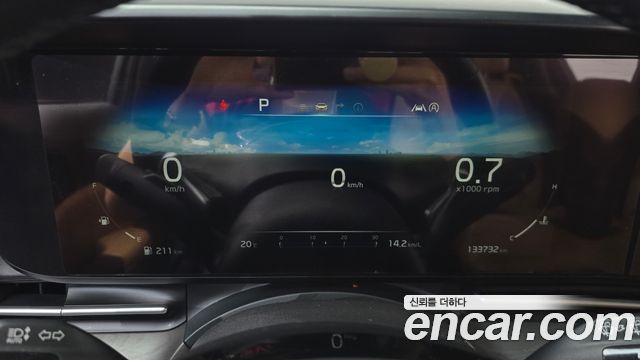 Kia Canival 2021 — photo 11