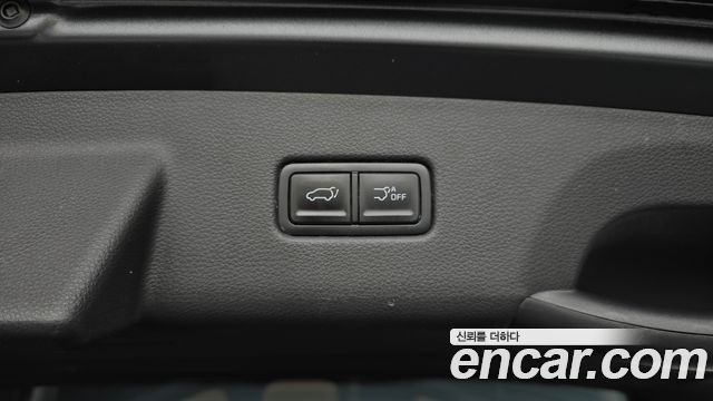 Kia Canival 2021 — photo 26