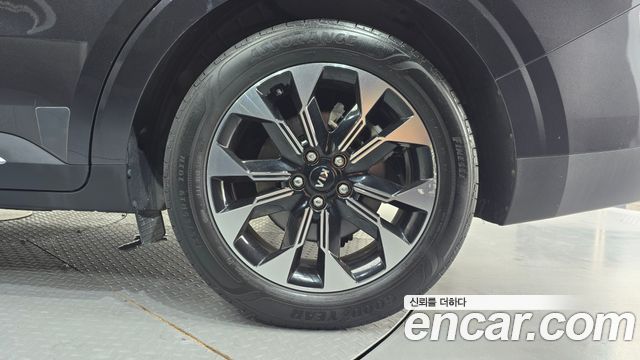 Kia Canival 2021 — photo 7