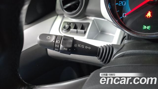 Chevrolet Korea Spark 2015 — photo 28