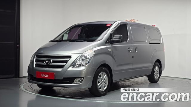 Hyundai Starex 2016 — photo 1
