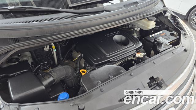 Hyundai Starex 2016 — photo 6
