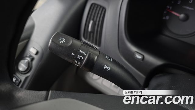 Hyundai Starex 2016 — photo 19