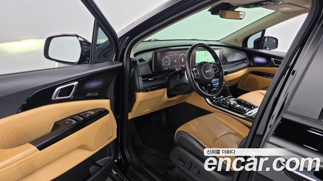 Kia Canival 2023 — photo 13