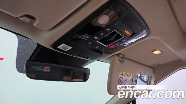 Kia Canival 2023 — photo 29