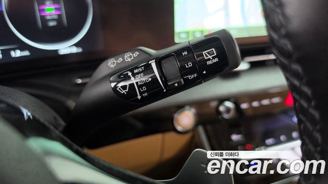 Kia Canival 2023 — photo 30