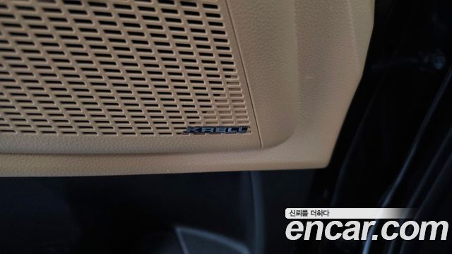 Kia Canival 2023 — photo 34