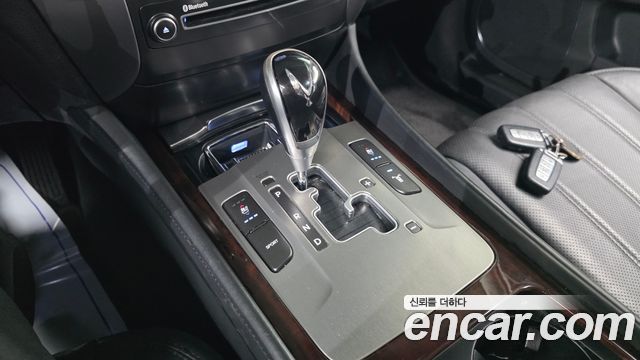 Hyundai Equus 2012 — photo 12