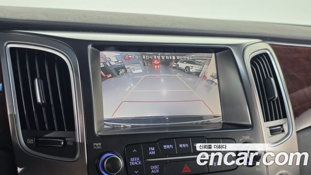 Hyundai Equus 2012 — photo 21