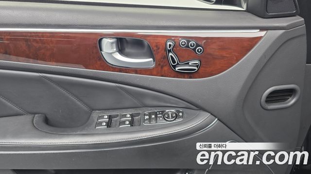 Hyundai Equus 2012 — photo 26