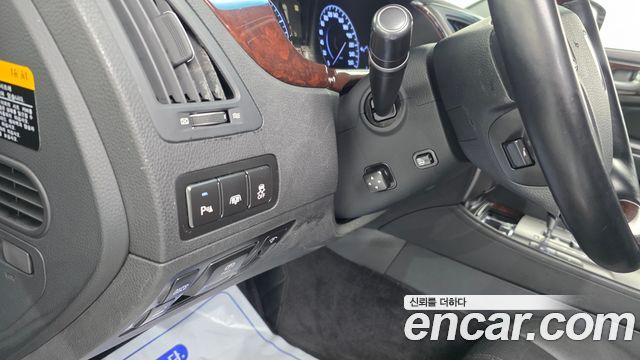Hyundai Equus 2012 — photo 29