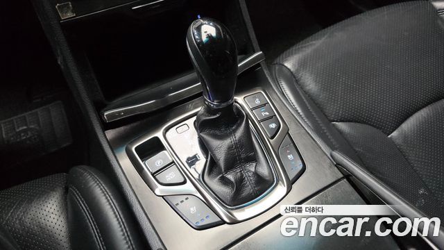 Hyundai Grandeur 2014 — photo 9