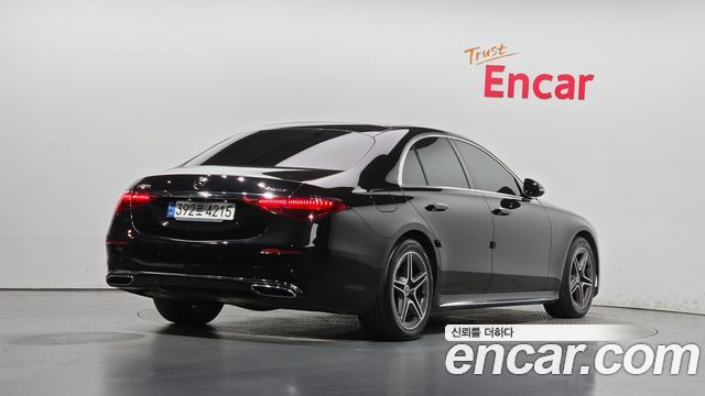 Mercedes-Benz S-Class 2022 — photo 2