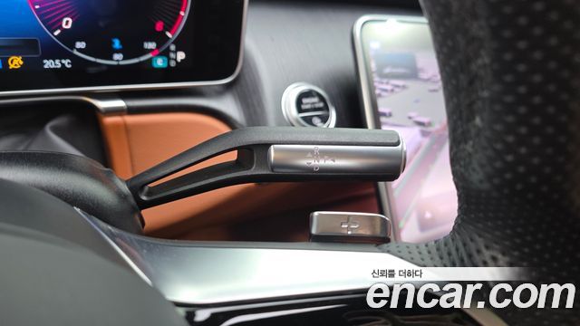 Mercedes-Benz S-Class 2022 — photo 12