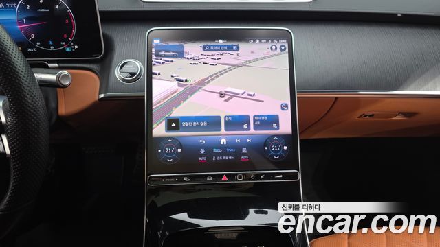 Mercedes-Benz S-Class 2022 — photo 19