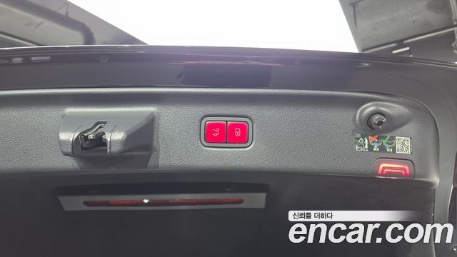 Mercedes-Benz S-Class 2022 — photo 24