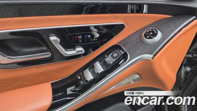 Mercedes-Benz S-Class 2022 — photo 29