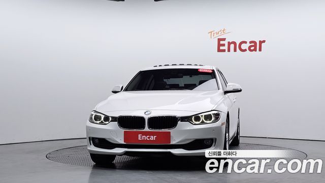BMW 3-Series 2012 — photo 3