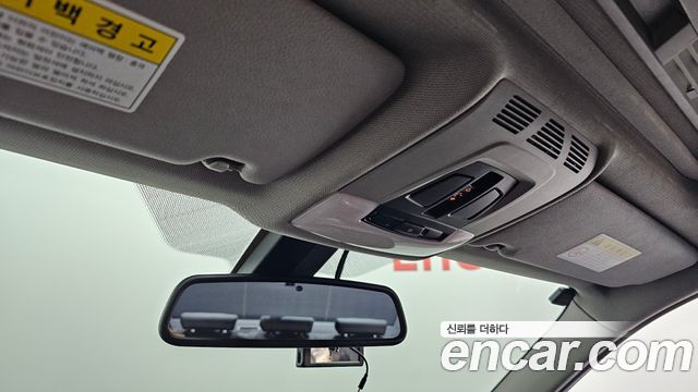 BMW 3-Series 2012 — photo 30
