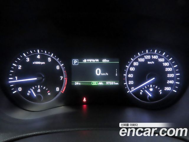 Genesis G80 2018 — photo 8