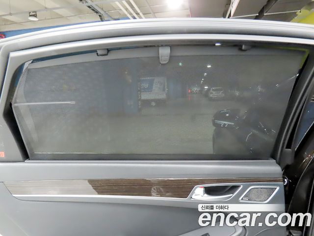 Genesis G80 2018 — photo 15