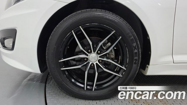 Kia K5 2012 — photo 5