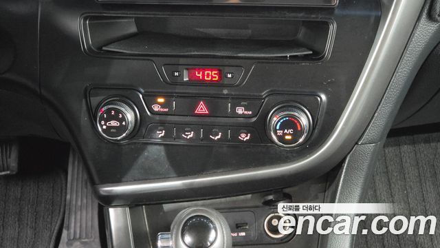 Kia K5 2012 — photo 15