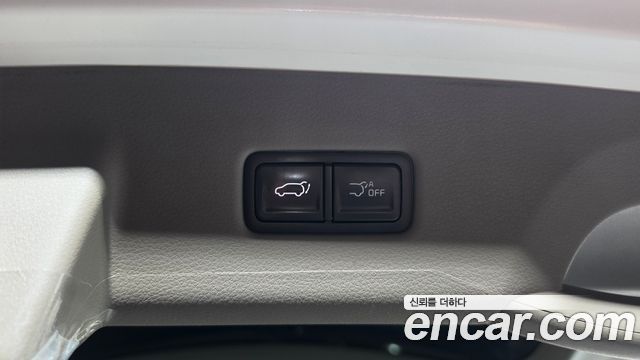 Kia Canival 2025 — photo 23