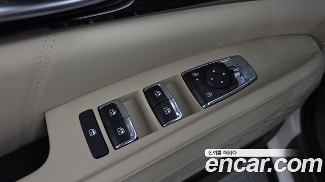 Kia Canival 2025 — photo 27