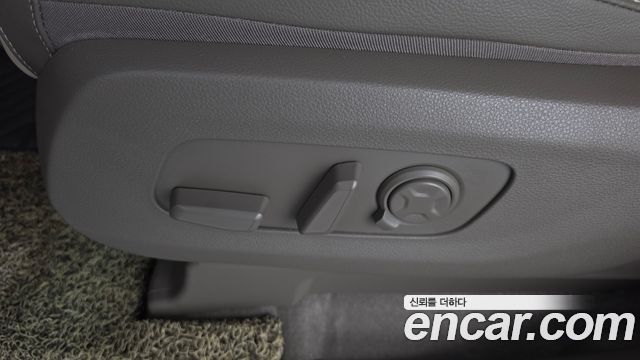 Kia Canival 2025 — photo 31