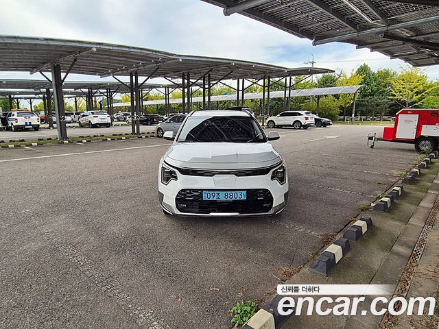 Kia Niro 2024 — photo 3