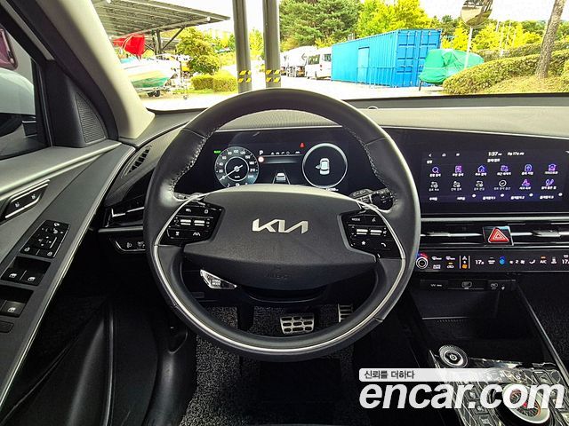 Kia Niro 2024 — photo 11