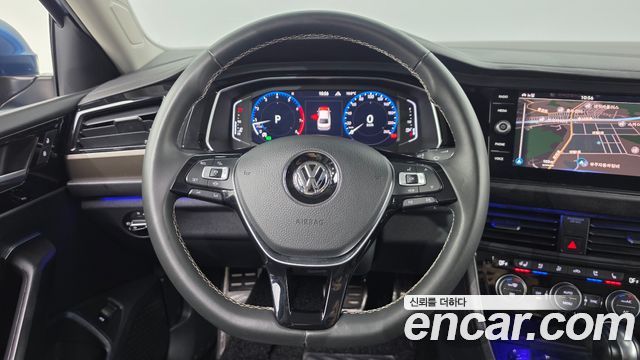Volkswagen Jetta 2021 — photo 13
