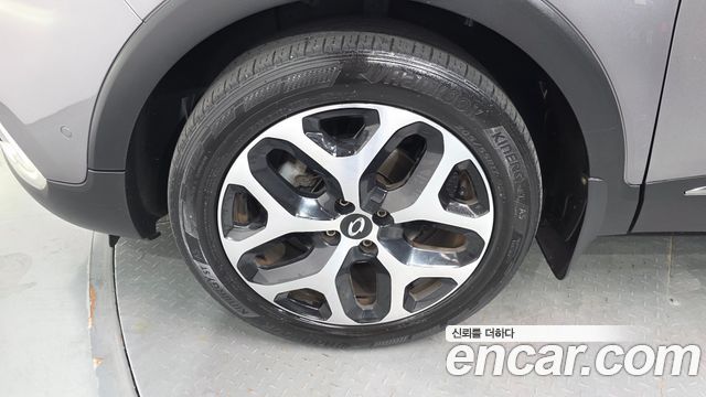 Renault Korea QM3 2018 — photo 5