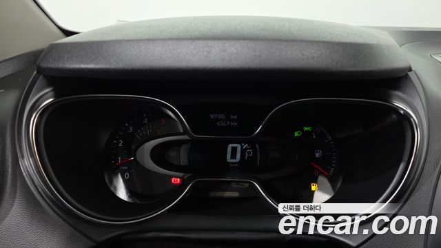 Renault Korea QM3 2018 — photo 8