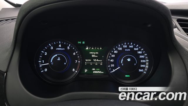 Hyundai Grandeur 2017 — photo 8