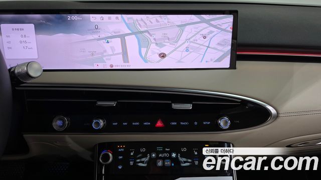 Genesis GV70 2025 — photo 18