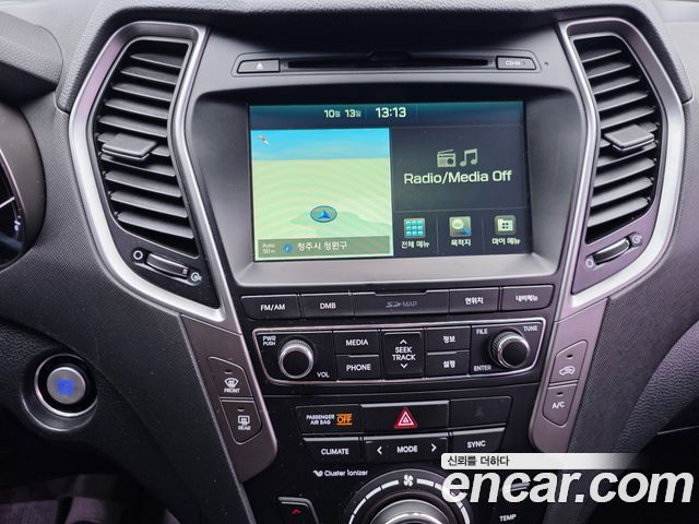 Hyundai Santafe 2016 — photo 11