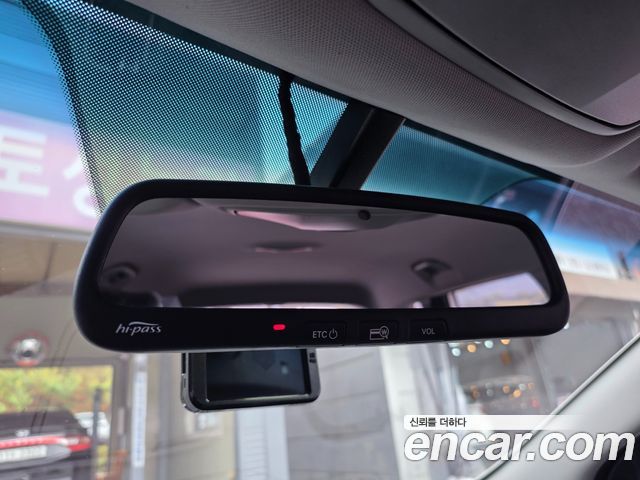 Hyundai Santafe 2016 — photo 17