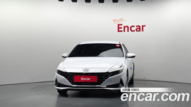 Hyundai AVANTE 2023 — photo 3