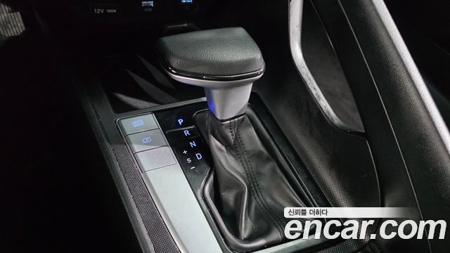 Hyundai AVANTE 2023 — photo 12