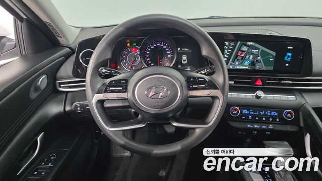 Hyundai AVANTE 2023 — photo 22