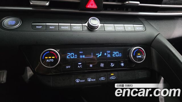 Hyundai AVANTE 2023 — photo 31