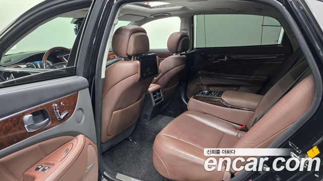 Hyundai Equus 2014 — photo 18