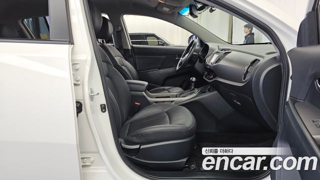 Kia Sportage 2014 — photo 11