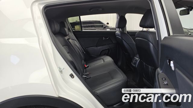 Kia Sportage 2014 — photo 12