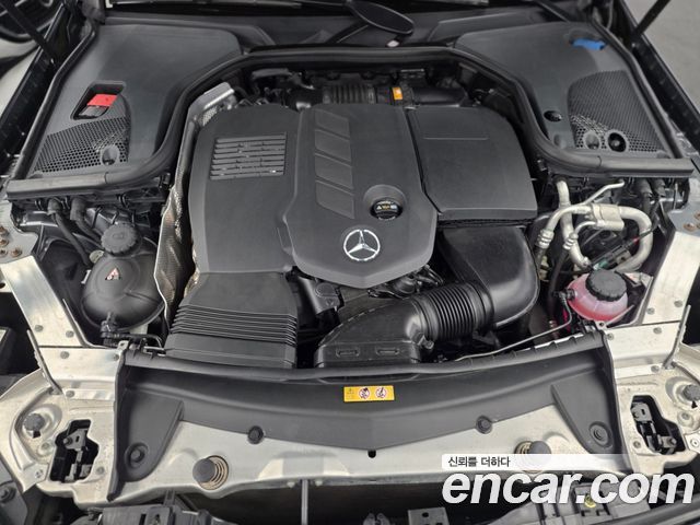 Mercedes-Benz CLS-Class 2022 — photo 6