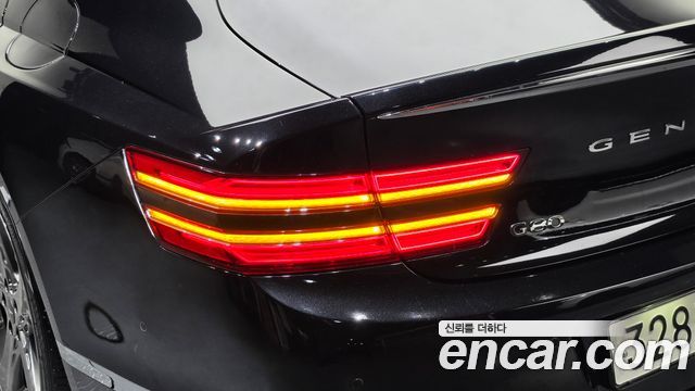 Genesis G80 2021 — photo 9